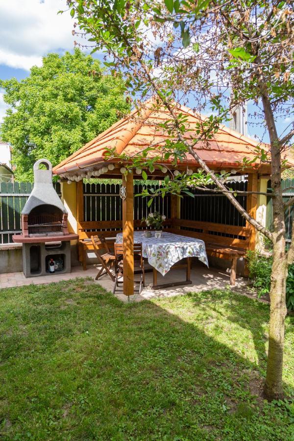 אגר Vanilia Apartman מראה חיצוני תמונה