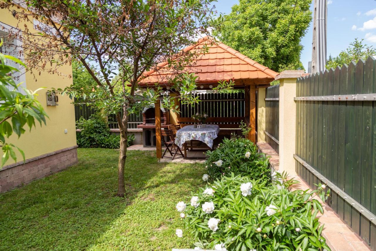 אגר Vanilia Apartman מראה חיצוני תמונה